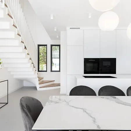 Semesterbostad Moderne Xema Am Meer- Magischer Blick By Interhome *