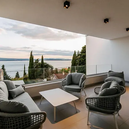 Moderne Xema Am Meer- Magischer Blick By Interhome Semesterbostad *