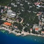 Moderne Xema Am Meer- Magischer Blick By Interhome Ferienhaus Dramalj
