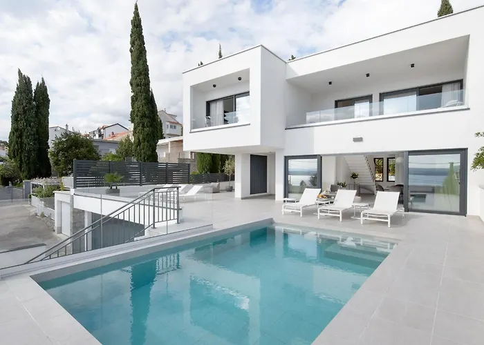 Nyaraló Moderne Xema Am Meer- Magischer Blick By Interhome Dramalj