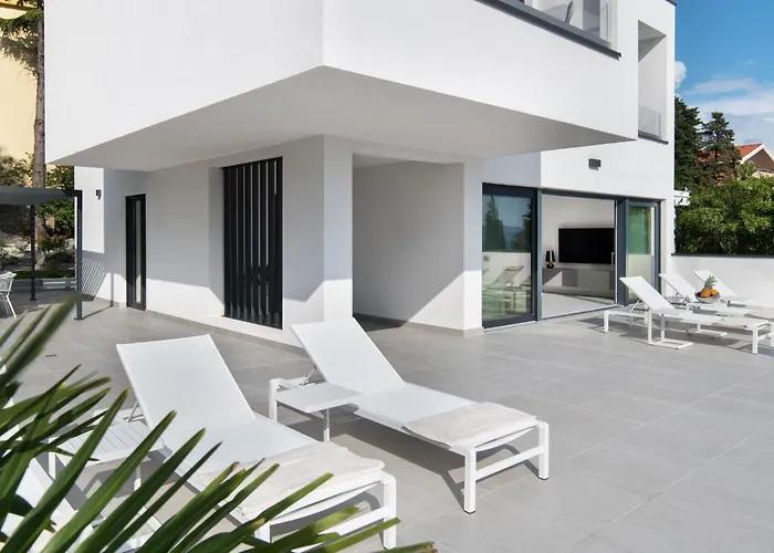 Moderne Xema Am Meer- Magischer Blick By Interhome Nyaraló