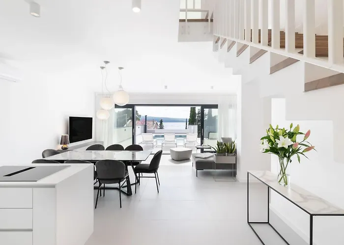 Moderne Xema Am Meer- Magischer Blick By Interhome Dramalj