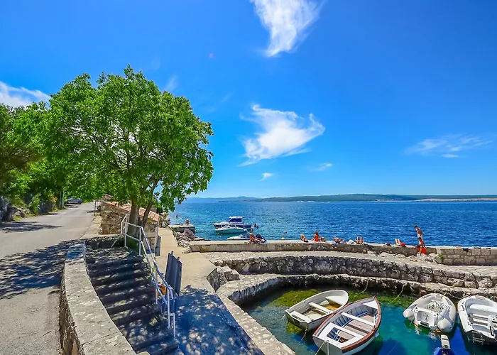 Moderne Xema Am Meer- Magischer Blick By Interhome